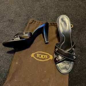 Vintage Tod’s sandals women’s size 9 black leather (with original shoe bag)
